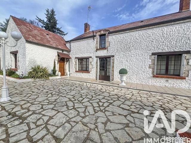 Propriété 7 pièces 160 m²