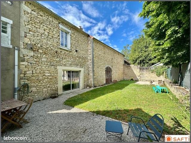 Propriété 7 pièces 162 m²