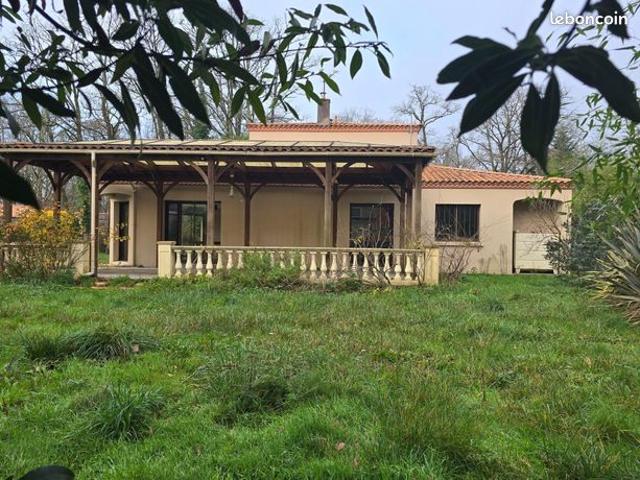 Propriété 7 pièces 162 m²