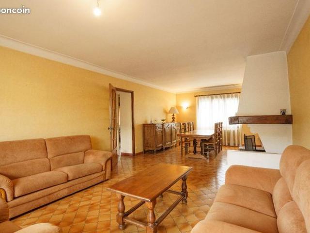 Maison 7 pièces 162 m²