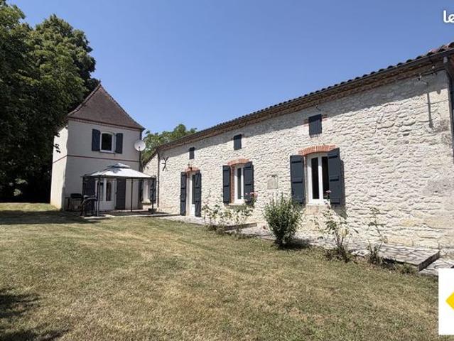 Propriété 7 pièces 162 m²