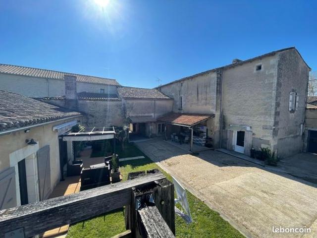 Propriété 7 pièces 175 m²
