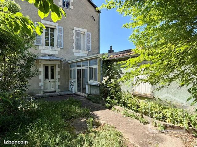 Propriété 7 pièces 175 m²