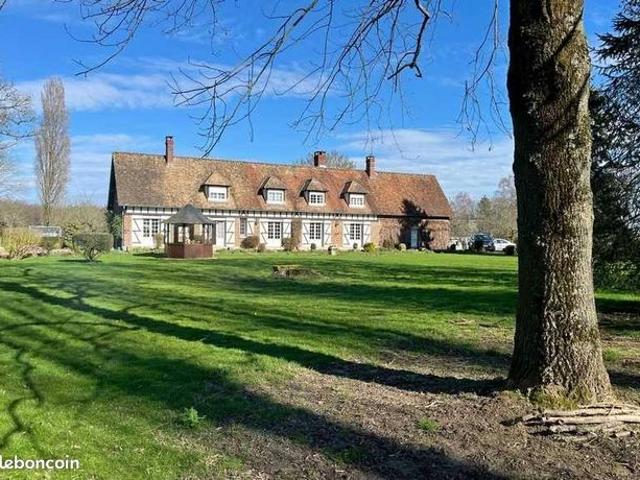 Propriété 7 pièces 175 m²