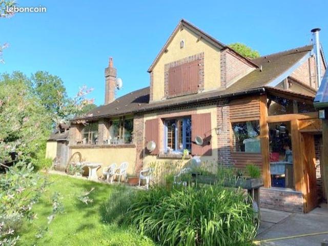 Propriété 7 pièces 175 m²