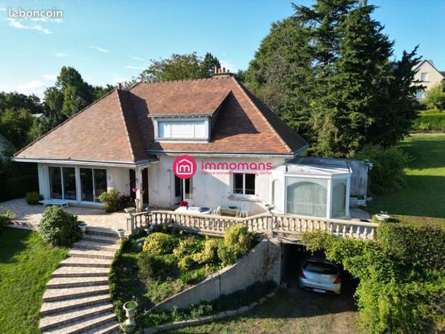 Propriété 7 pièces 176 m²