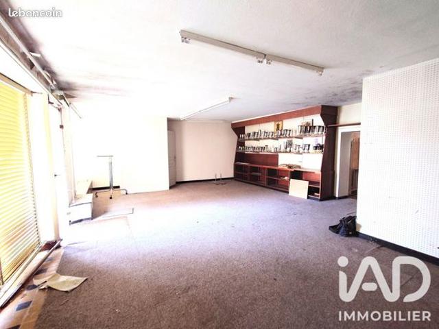 Propriété 7 pièces 177 m²