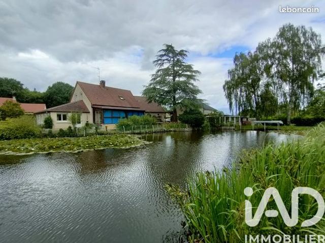 Propriété 7 pièces 177 m²