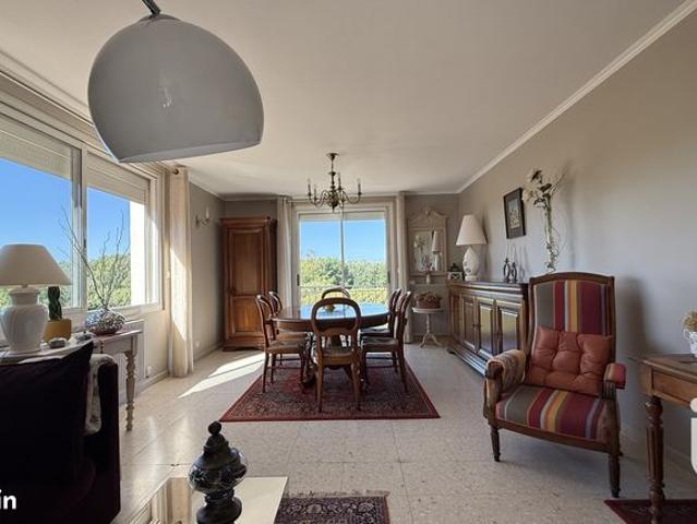 Propriété 7 pièces 177 m²