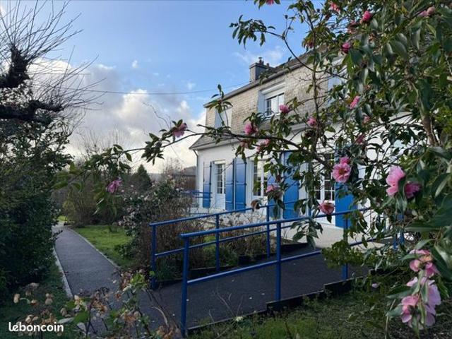Propriété 7 pièces 177 m²
