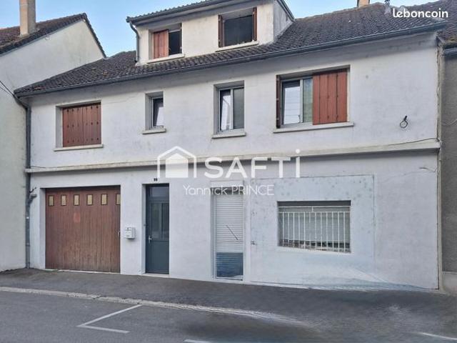 Propriété 7 pièces 178 m²