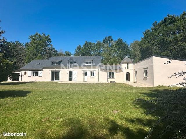 Propriété 7 pièces 178 m²