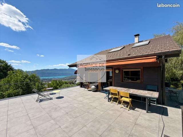 Propriété 7 pièces 179 m²