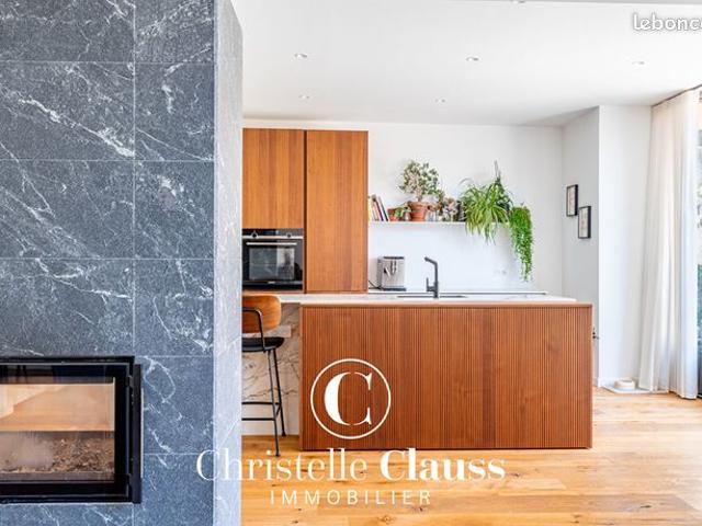 Propriété 7 pièces 179 m²