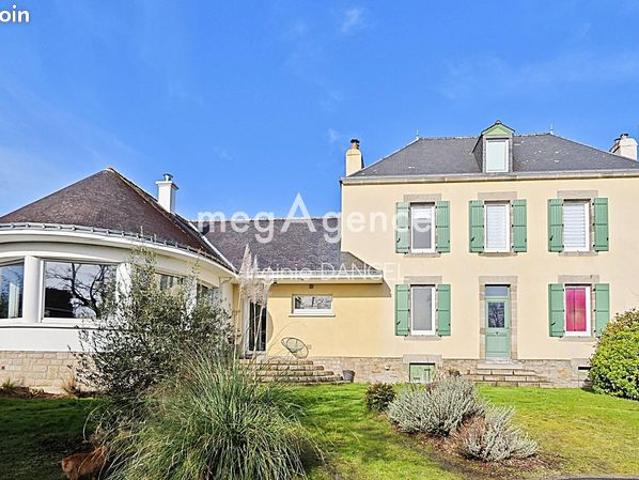 Propriété 7 pièces 170 m²