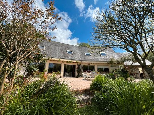 Propriété 7 pièces 170 m²