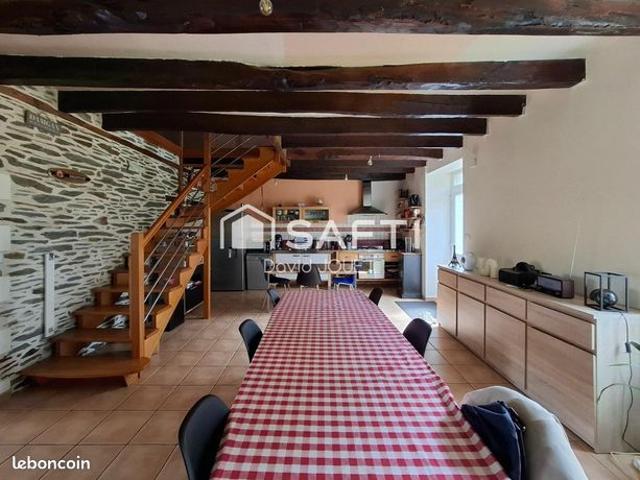 Propriété 7 pièces 170 m²