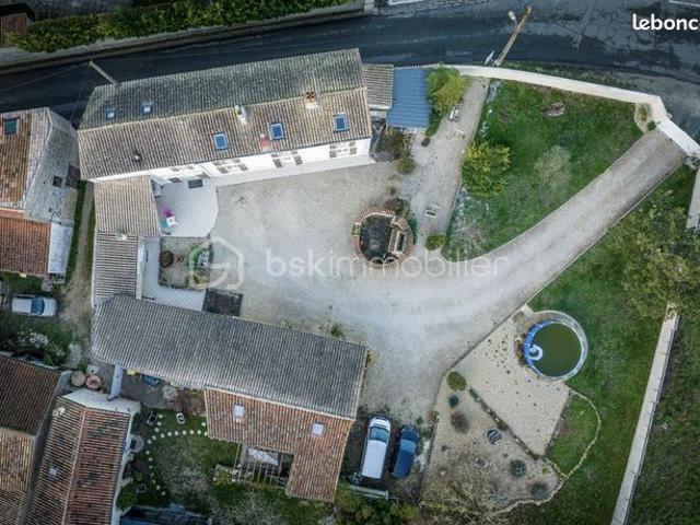 Propriété 7 pièces 170 m²