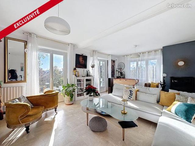 Propriété 7 pièces 170 m²