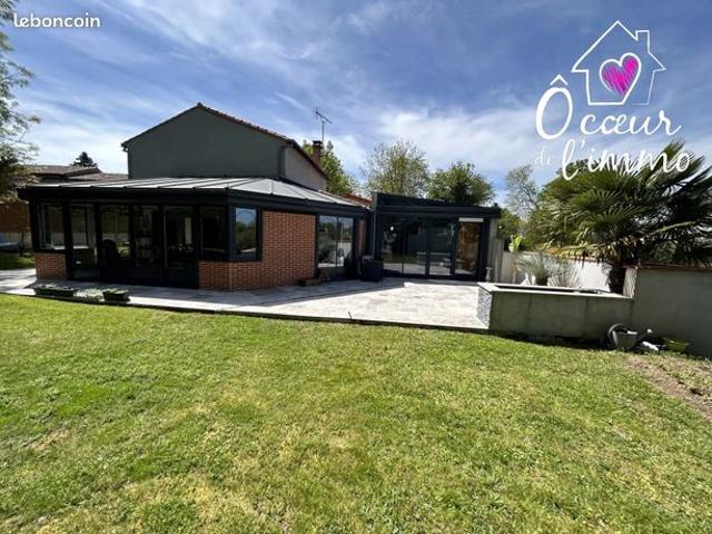 Propriété 7 pièces 170 m²