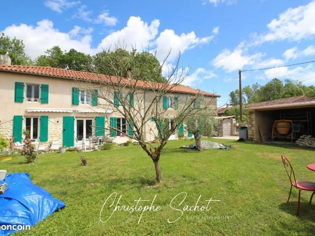 Propriété 7 pièces 171 m²