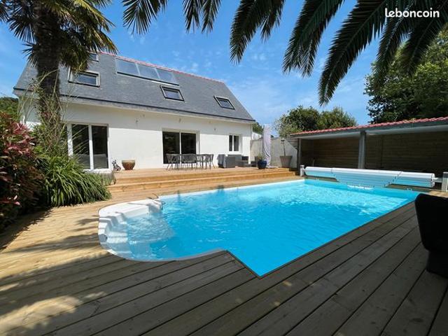 Propriété 7 pièces 172 m²
