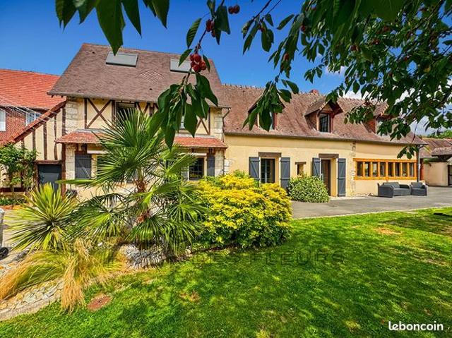 Propriété 7 pièces 172 m²
