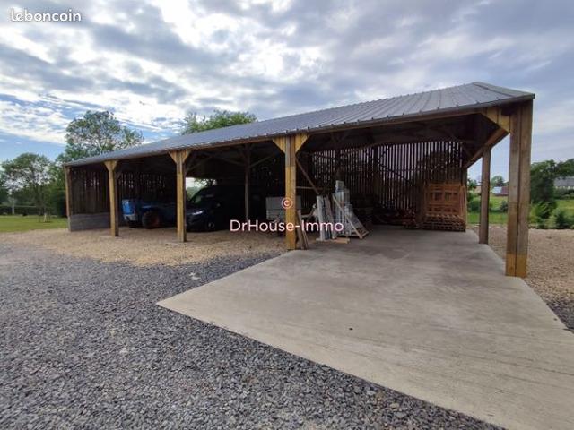 Propriété 7 pièces 172 m²