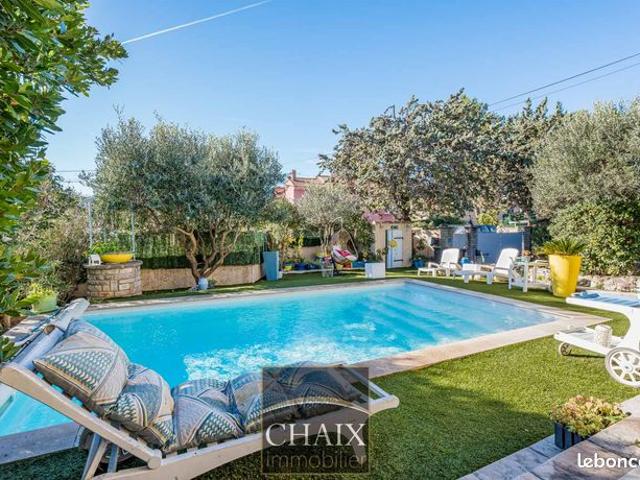 Propriété 7 pièces 172 m²