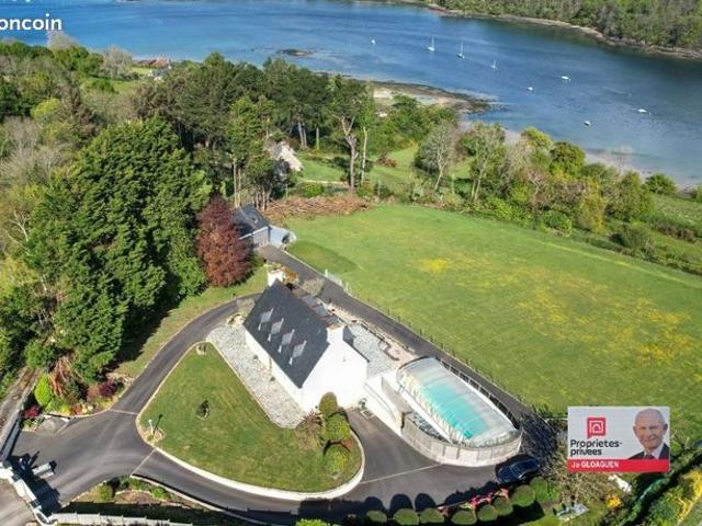 Propriété 7 pièces 173 m²