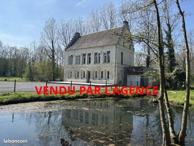 Propriété 7 pièces 173 m²