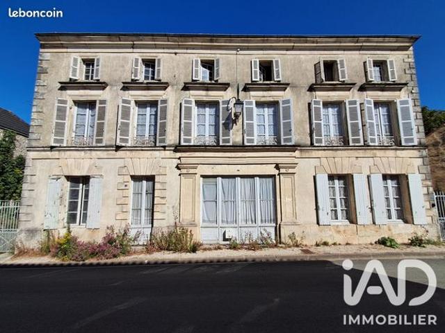 Propriété 7 pièces 184 m²