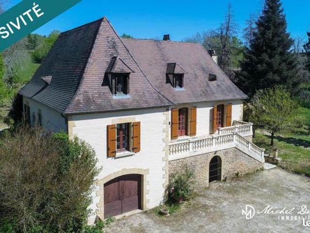 Propriété 7 pièces 184 m²