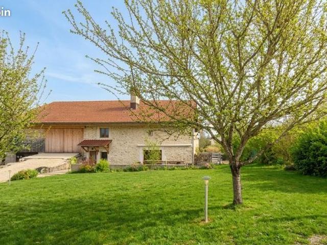 Propriété 7 pièces 185 m²