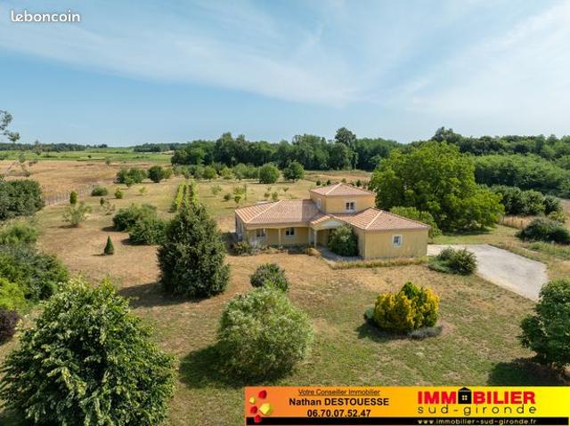 Propriété 7 pièces 185 m²