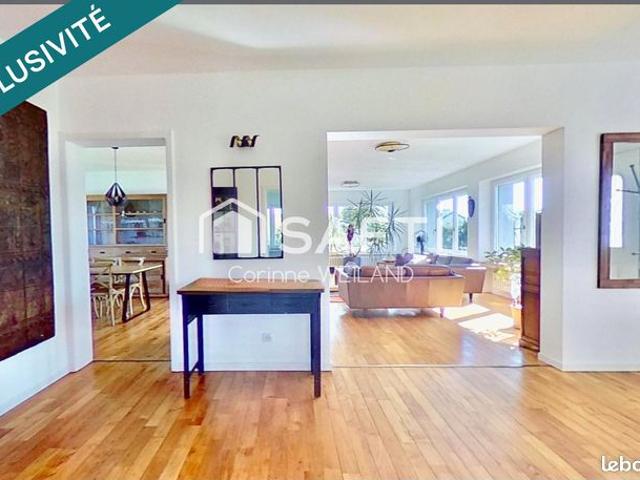 Propriété 7 pièces 185 m²