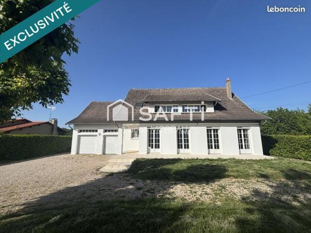 Propriété 7 pièces 186 m²