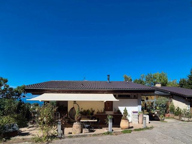 Propriété 7 pièces 186 m²