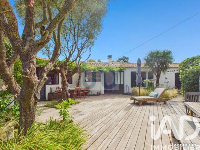 Propriété 7 pièces 187 m²