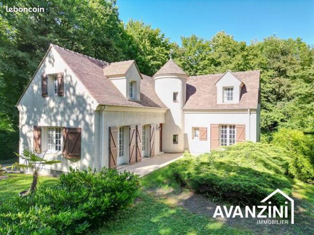 Propriété 7 pièces 187 m²