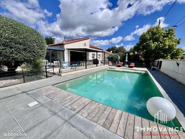 Propriété 7 pièces 188 m²