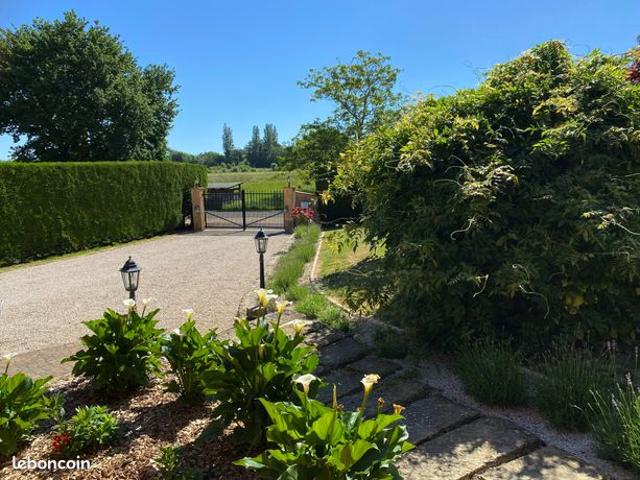Propriété 7 pièces 188 m²