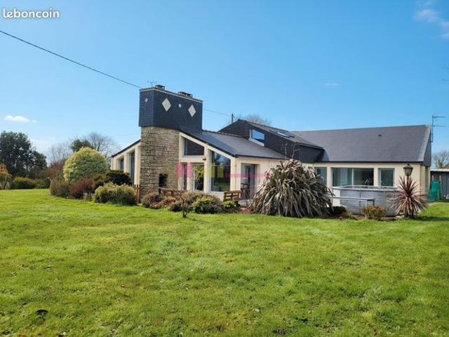 Propriété 7 pièces 188 m²