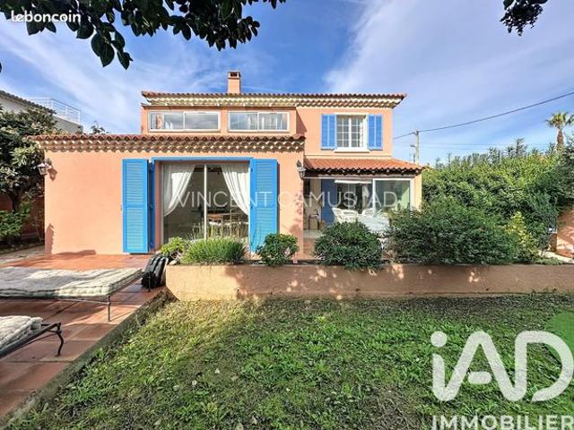 Propriété 7 pièces 188 m²