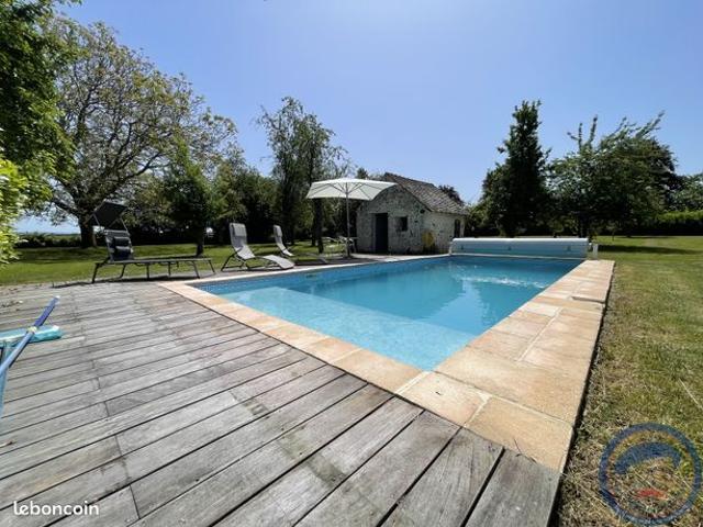 Propriété 7 pièces 189 m²