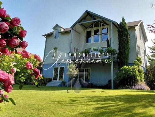 Propriété 7 pièces 189 m²
