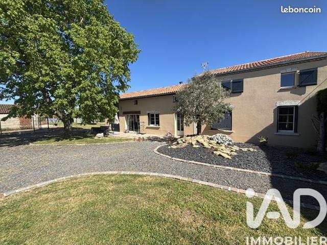 Propriété 7 pièces 189 m²