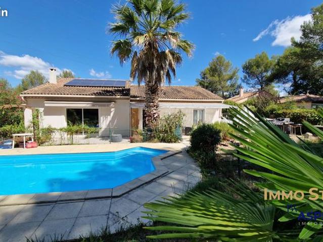 Propriété 7 pièces 180 m²