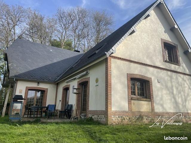 Propriété 7 pièces 180 m²