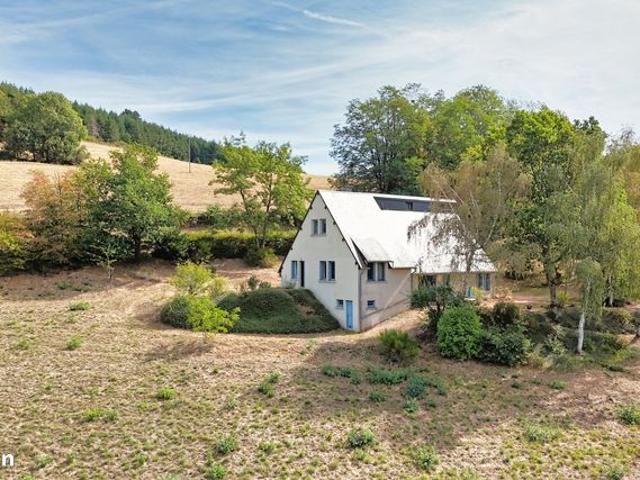 Propriété 7 pièces 180 m²